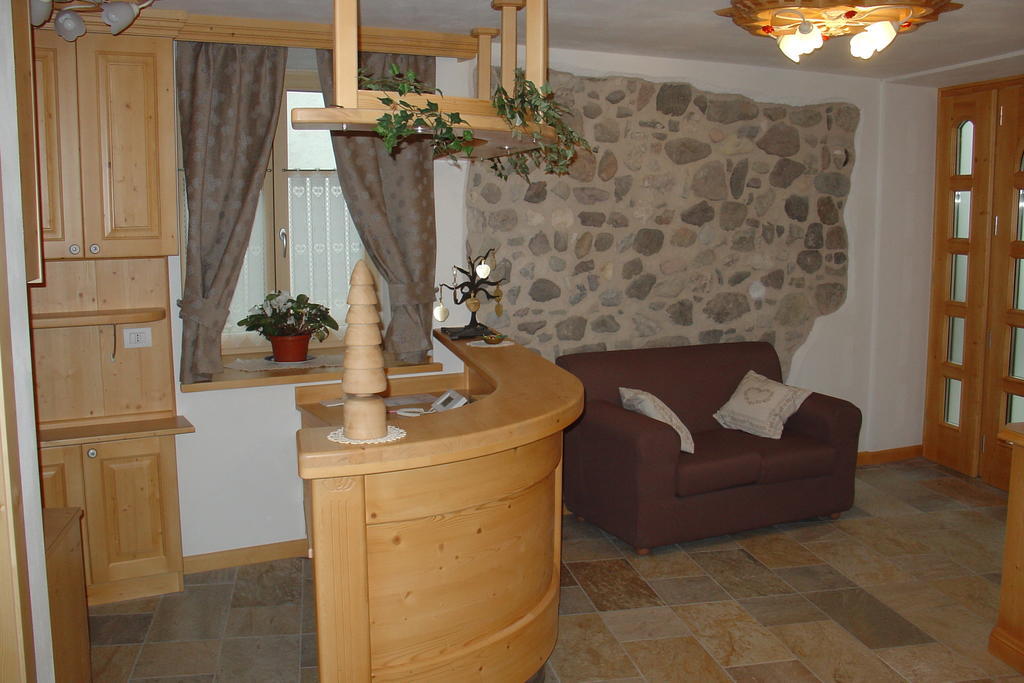 Agritur Al Canyon Villa Cloz ภายนอก รูปภาพ
